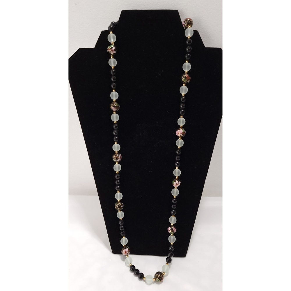 14. Vintage Pink Floral Cloissonne Round Beaded Necklace 1980s - 1990s